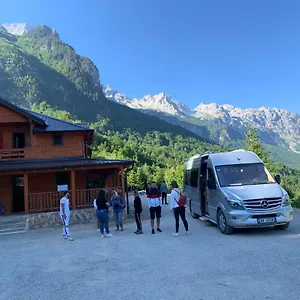 Pensjonat Bujtina Malaj, Valbone